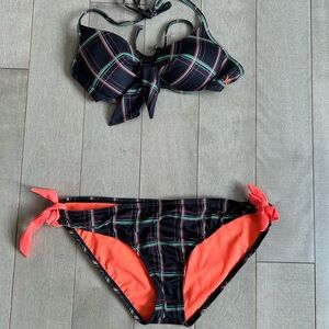 Hurley Plaid Tie-Front Bikini Set in Black with Coral Lining